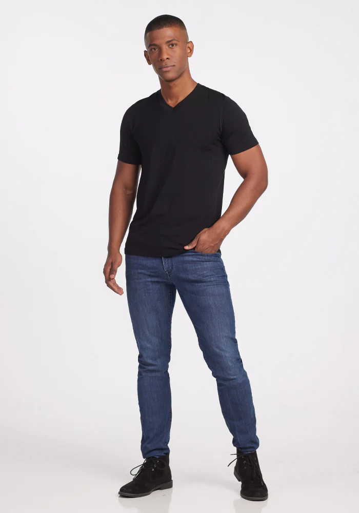 Ashton V Neck - Black - Image 6