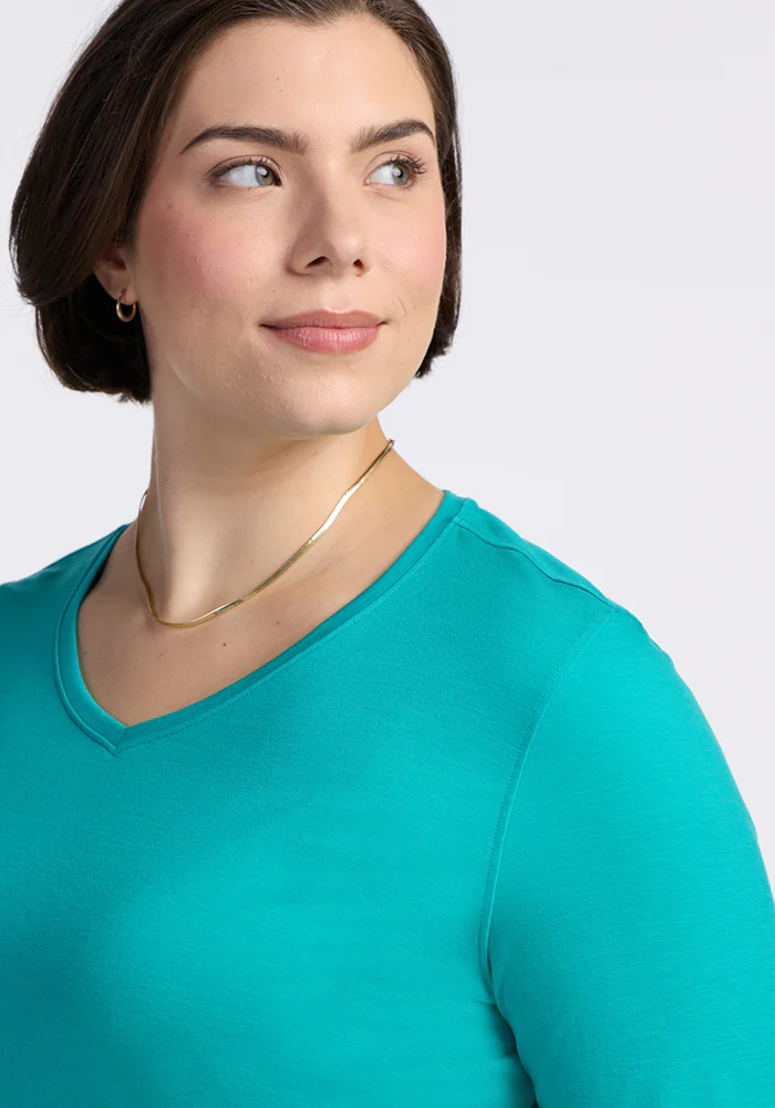 Elena 3/4 Sleeve V Neck - Cool Jade - Image 10