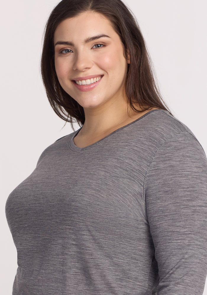 Elena 3/4 Sleeve V Neck - Graphite Heather - Image 13
