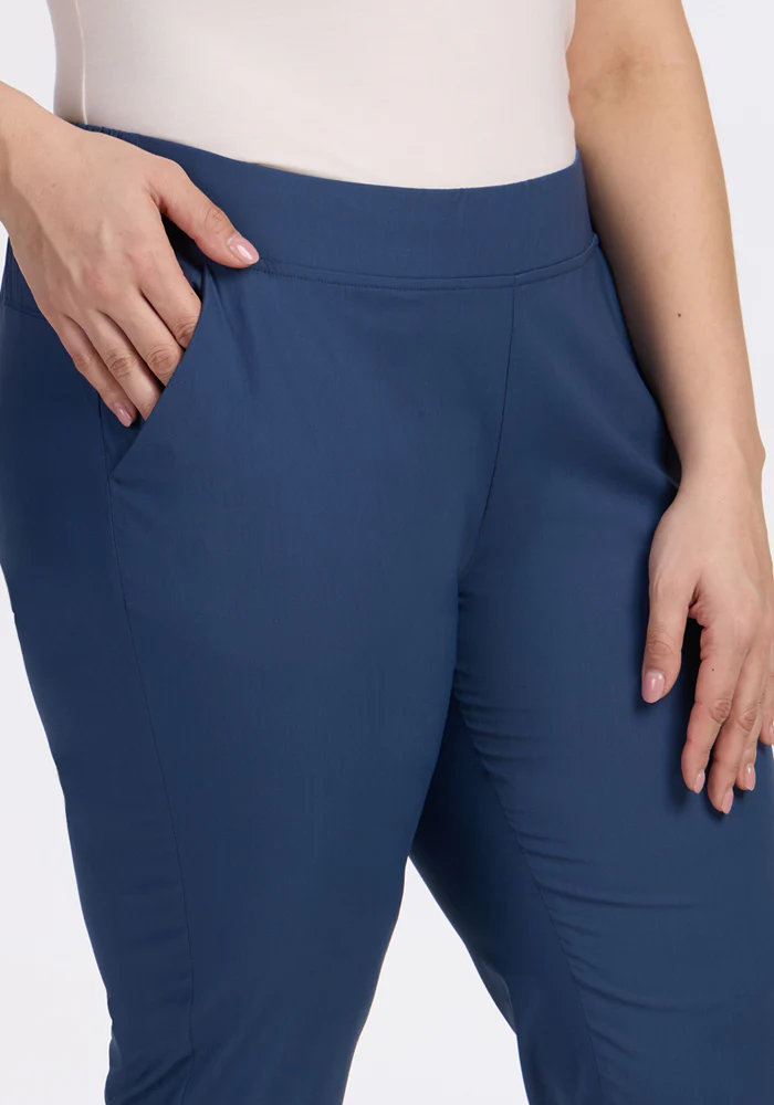 Nicole Ankle Pants - Vintage Indigo - Image 10