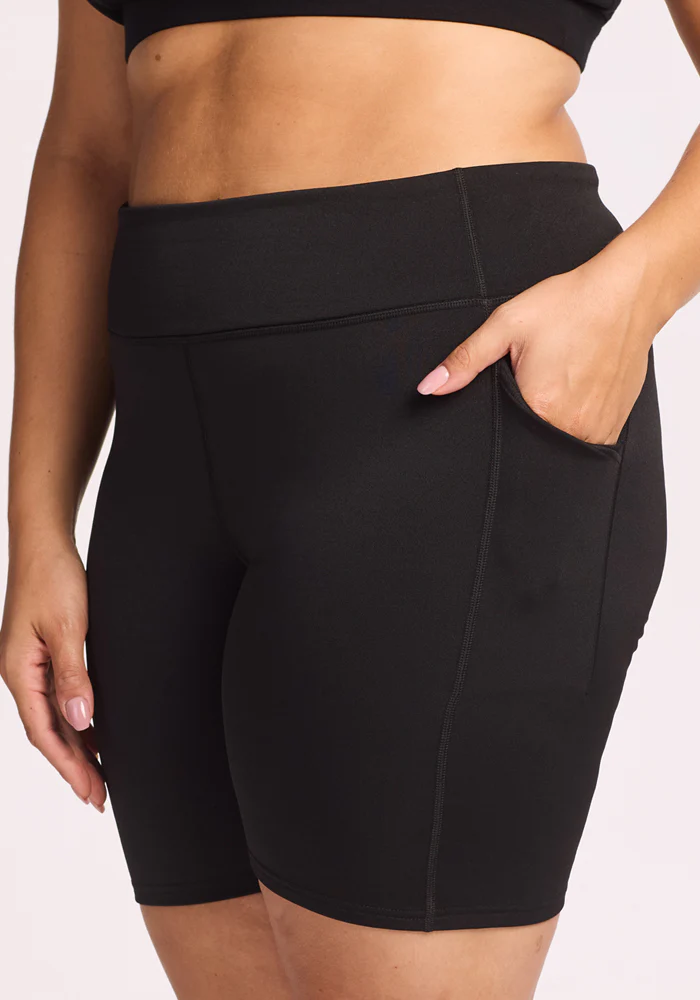 Merino Flex® Dani Bike Shorts - Black - Image 9