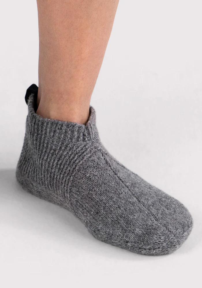 Womens Gripper Slippers - Gentle Grey - Image 9
