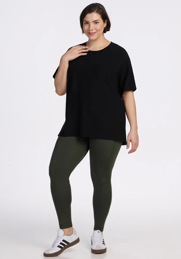 Audrey Tee - Black - Image 12